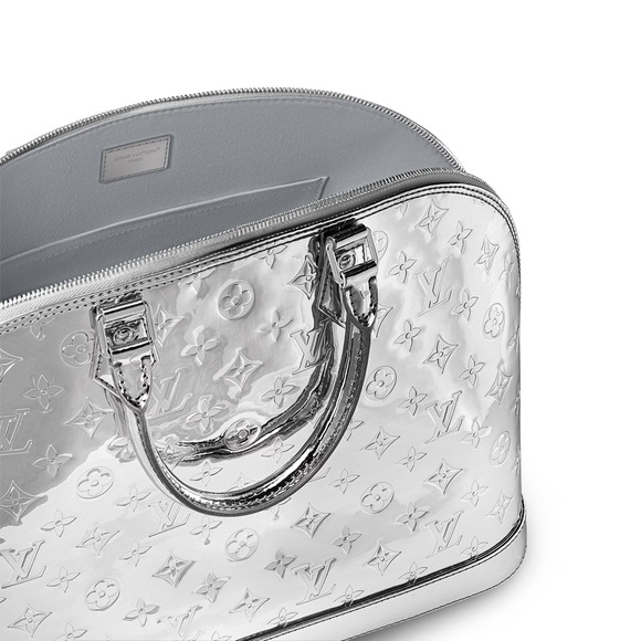 Louis Vuitton Alma GM - Picture 4 of 8